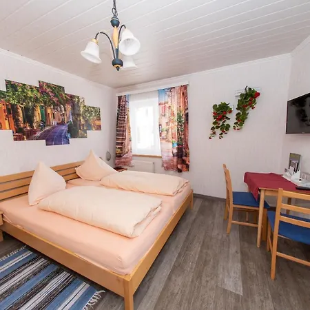 Gaestehaus-pension Familie Dwars * Spitz an der Donau