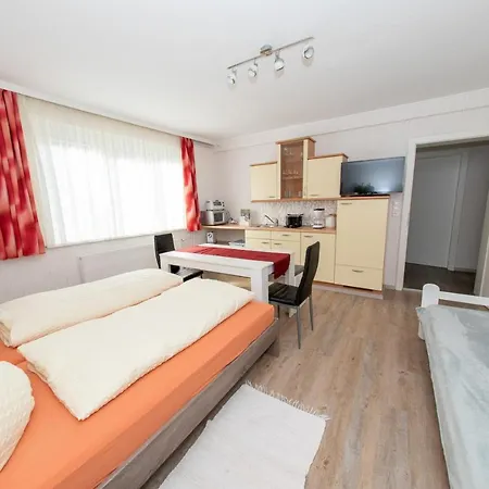 بيت ضيافة Gaestehaus-pension Familie Dwars Spitz an der Donau