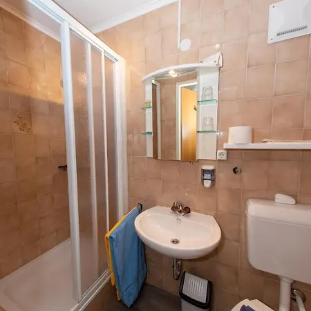 Gaestehaus-pension Familie Dwars Πανσιόν Spitz an der Donau