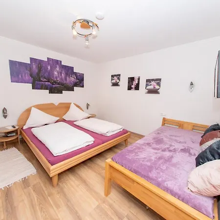 بيت ضيافة Gaestehaus-pension Familie Dwars